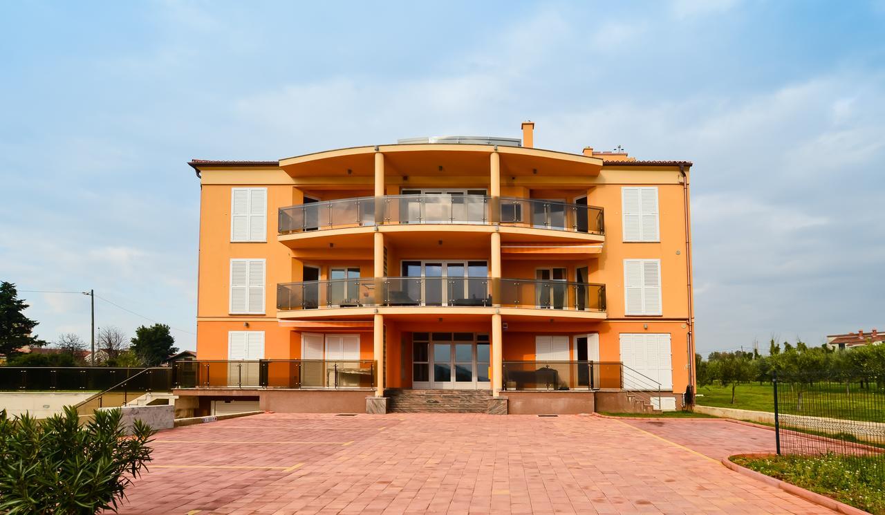 Apartman Andrea L Pomer Ngoại thất bức ảnh