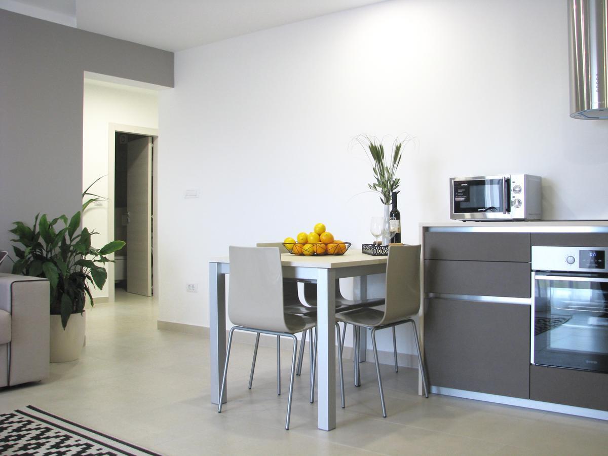 Apartman Andrea L Pomer Ngoại thất bức ảnh